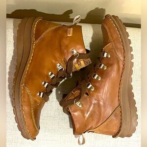 Pikolinos Cazola  Brown Leather Lace Up Ankle Boots, size 38